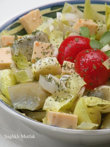 hindibalı enginar salatası