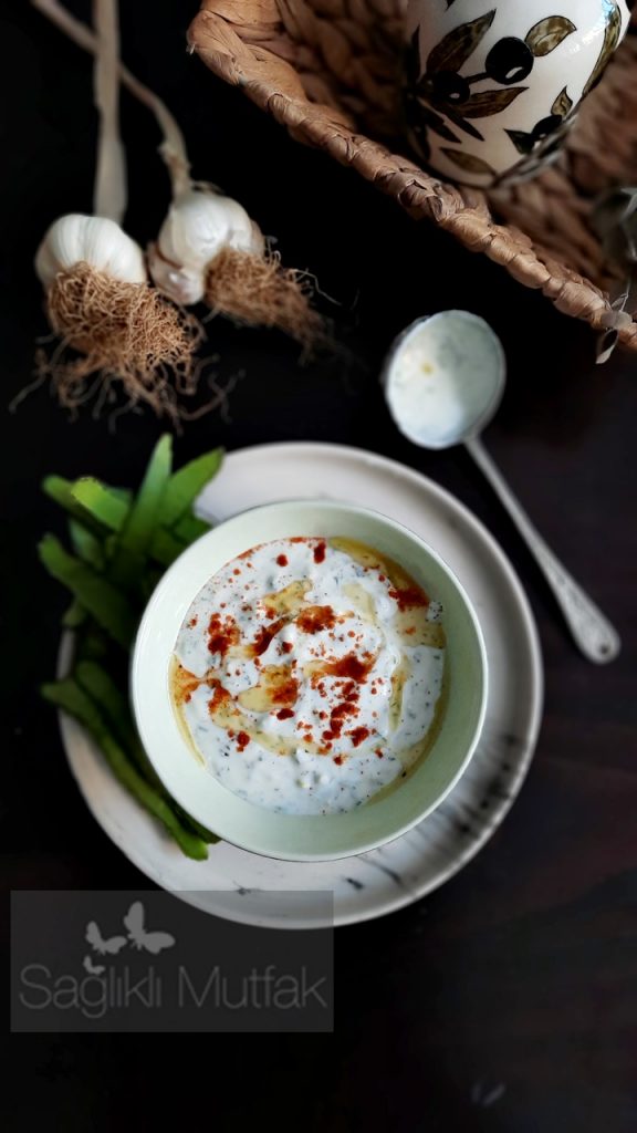 gelişigüzel avokado